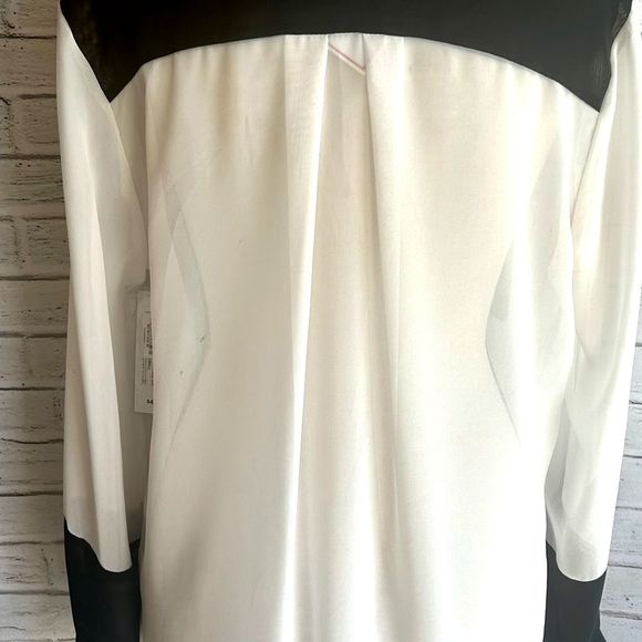 Bisou Bisou  sheer white top black trim pockets, long sleeve NWT size  small - Picture 3 of 6